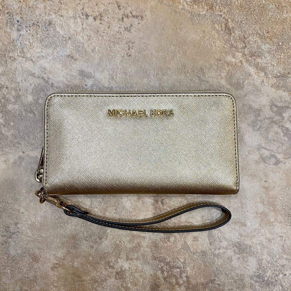 Michael Kors Wristlet for Smartphone
